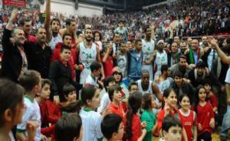 Final-four'da Kaf-Kaf'a 'baba' dan destek