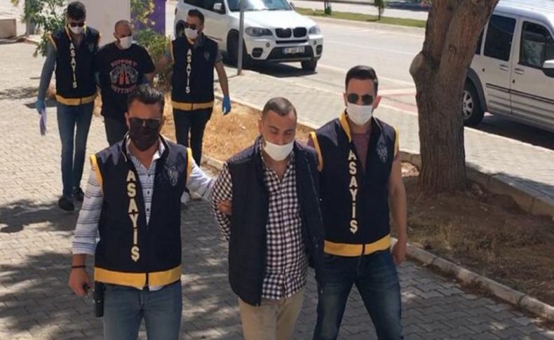 Firariler arasındaki anlaşmazlık uyuşturucu deposunu ortaya çıkardı