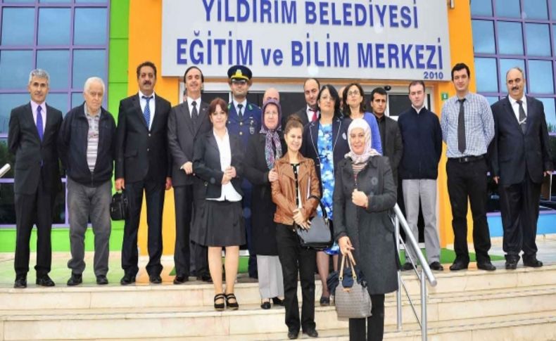 Fizik öğretmenleri Eğitim Bilim Merkezi'ni gezdi