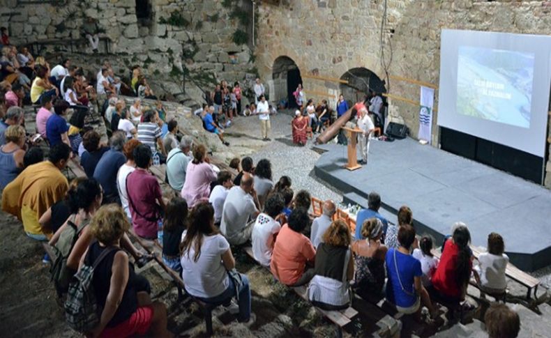 Foça'da Atıf Yılmaz filmleri sinamaseverlerle buluşuyor