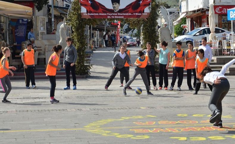 Foça'da bayram coşkusu