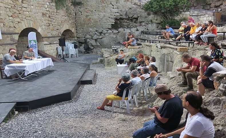 Foça Kitap Günleri başladı