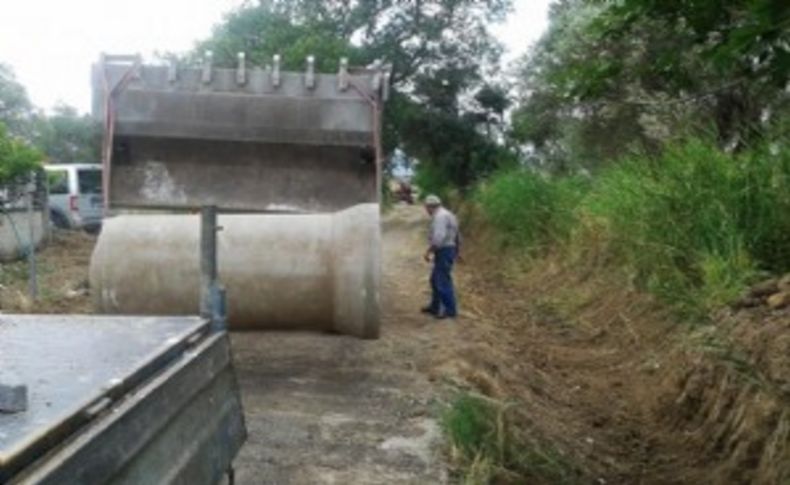 Foça’da yağmur suları kontrol altında