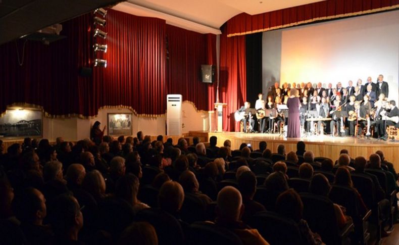 Foça'da Türk Sanat Müziği ziyafeti