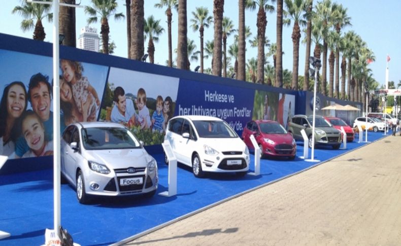 Ford yeni modellerini 82. İEF'de sergiliyor