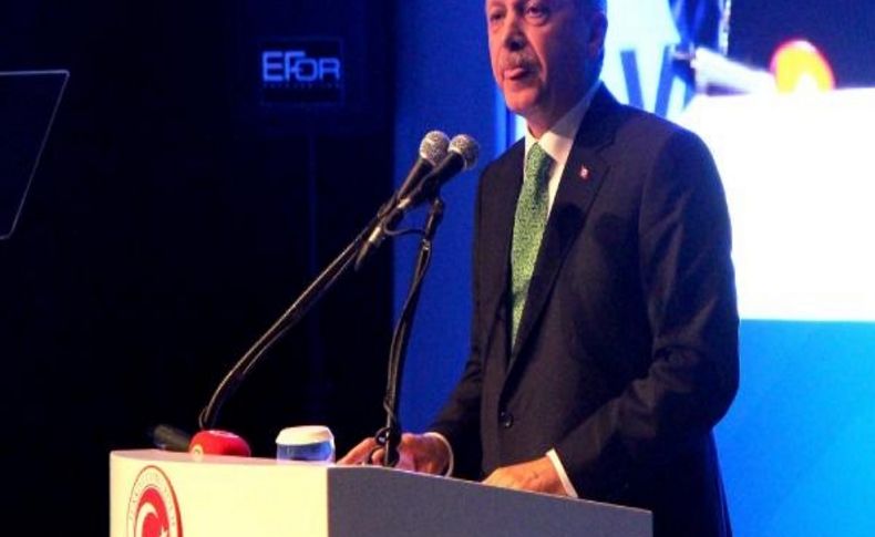 Fotoğraflar//başkabakan Erdoğan Ilim Yayma Vakfi'nda Konuştu