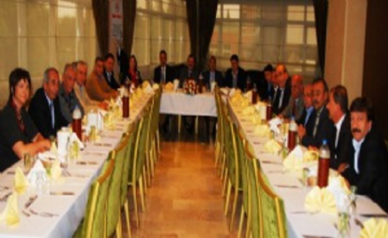 CHP İzmir'de 'eskiler' hedef belirledi