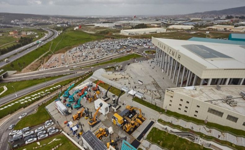 Fuar İzmir'de yol krizi çözüldü