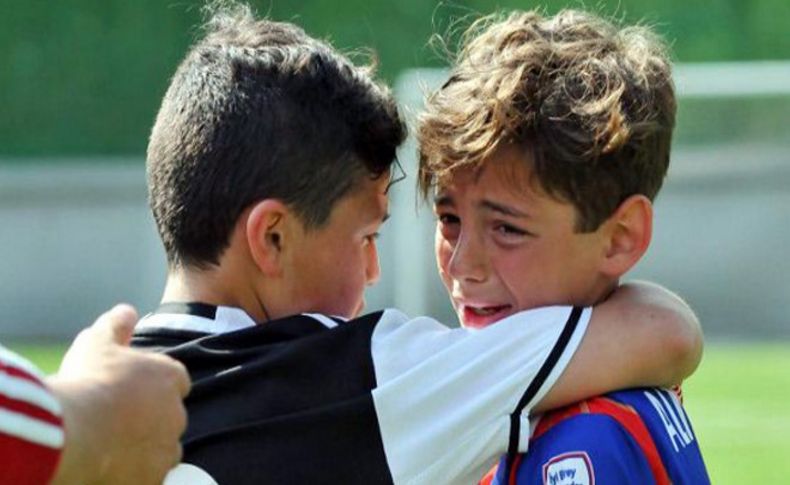 Futbolda çocuk masumiyeti