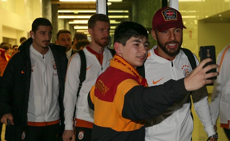 Galatasaray kafilesi İzmir'de