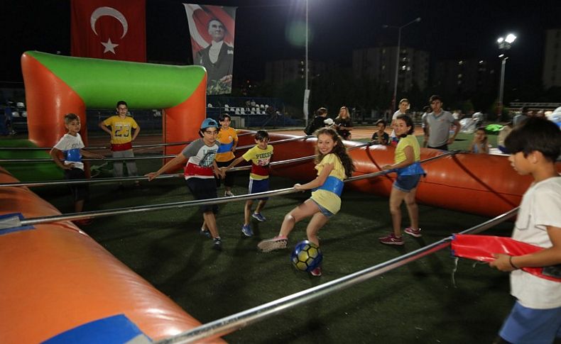 Gaziemir’de 19 Mayıs şenliği
