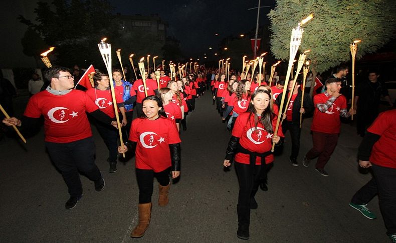 Gaziemir’de Cumhuriyet coşkusu