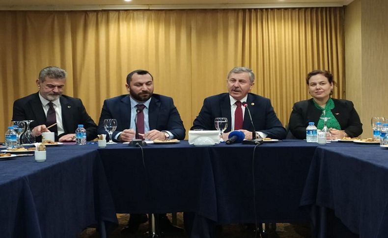 Gelecek Partili Özdağ'dan İzmir'de flaş açıklamalar