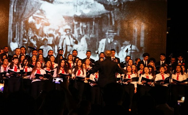 Gençlerden 'İlk Kurşun Konseri'