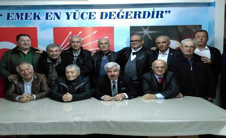 Gençlerin eski başkanları Menemen'de buluştu