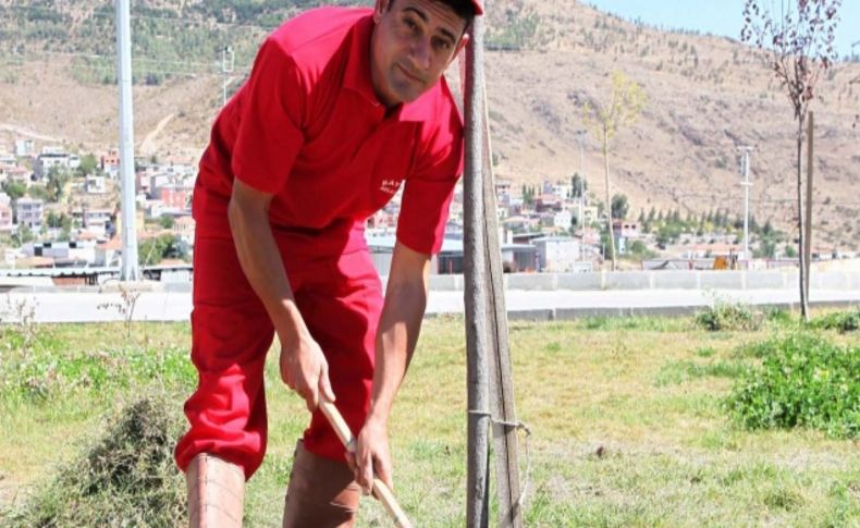 Gezi olaylarında yaralanan gencin babası işe yerleştirildi