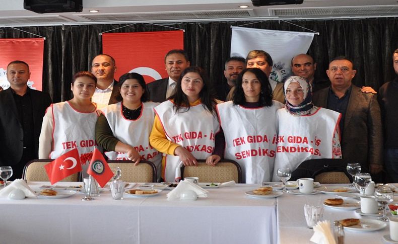 Gıda işçileri çadır eylemine devam kararı aldı