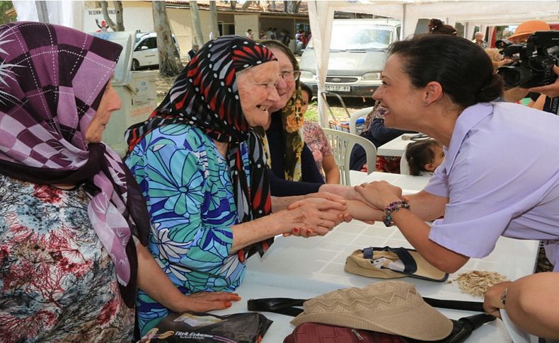 Göçmenler Pamucak'ta buluştu