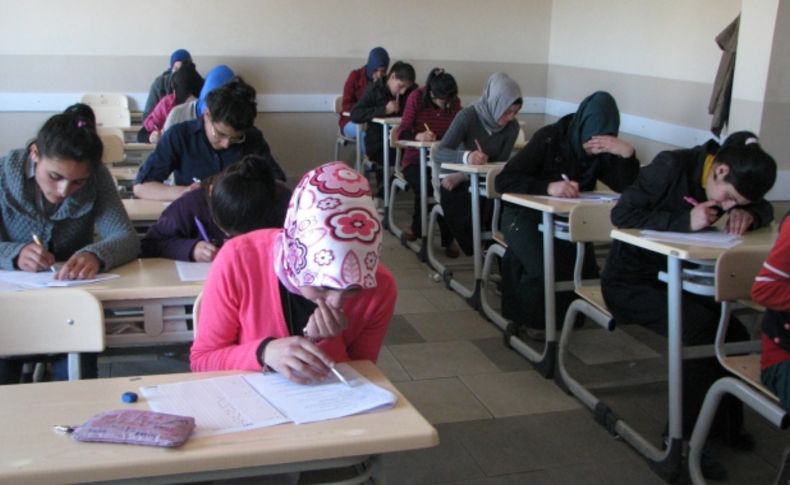 Göle'de Hz. Muhammed'in hayatından sınav yapıldı
