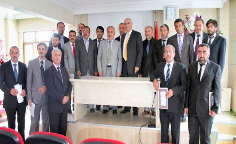 Gönül Elçileri Projesi'nde başarılı olan din görevlileri ödüllendirildi