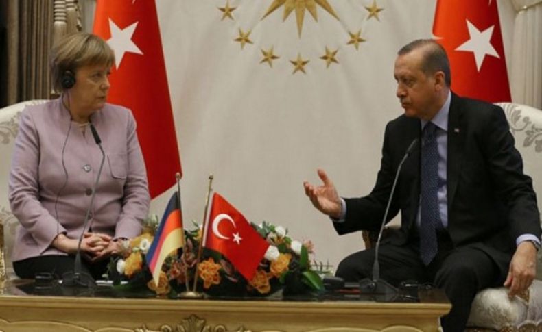 Görüşmede havayı geren iki kelime