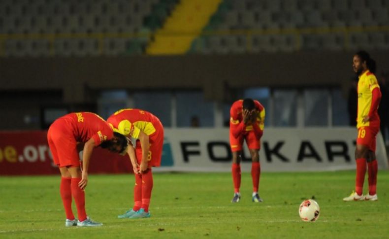 Göztepe'de savunma çöktü
