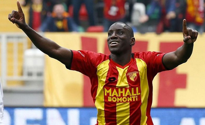 Göztepe'de Demba Ba şoku!