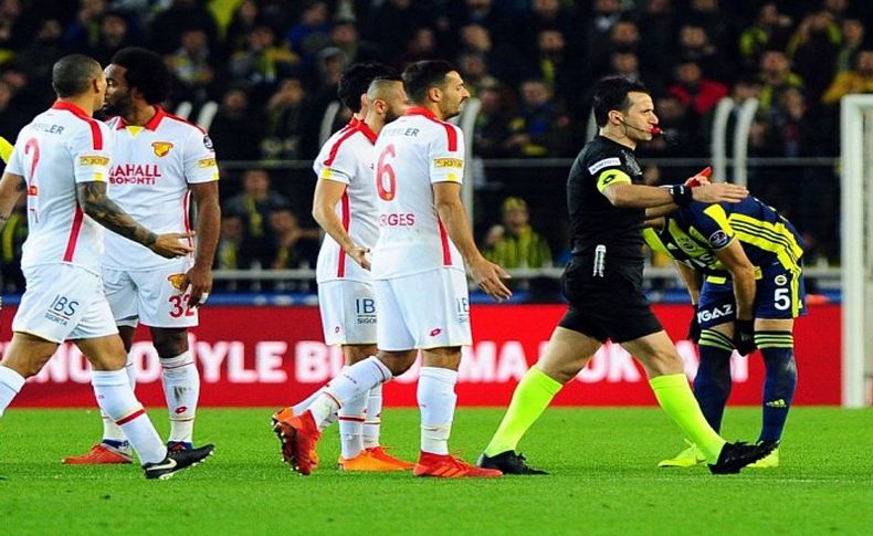 Göztepe üç maçta sıfır çekti