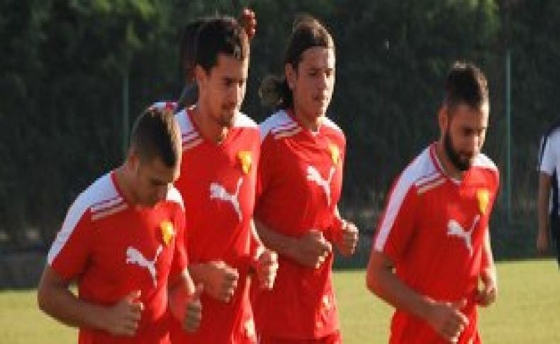 Göztepe'de dört yıldız elde kaldı