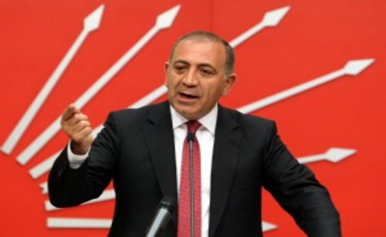 Gürsel Tekin İzmir’e geliyor