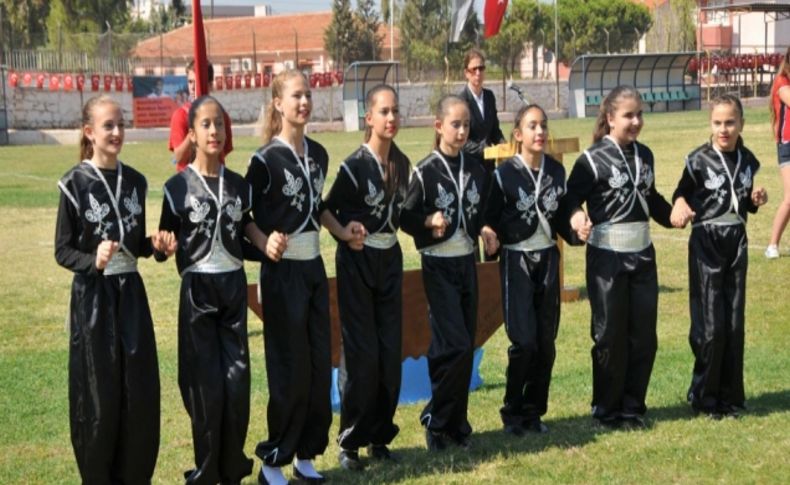 Güzelbahçe'de muhteşem sezon açılışı