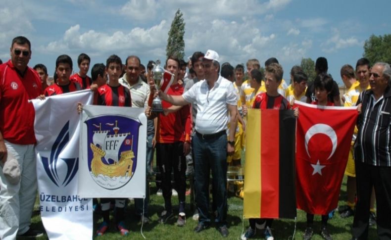 Güzelbahçe'ye gelen Alman sporcular, İzmir'e doyamadı