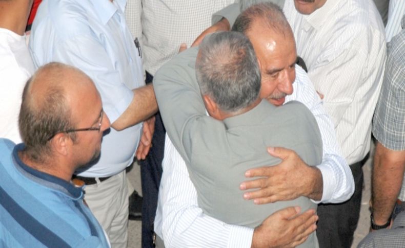 Hacı adayları dua ve gözyaşlarıyla uğurlandı