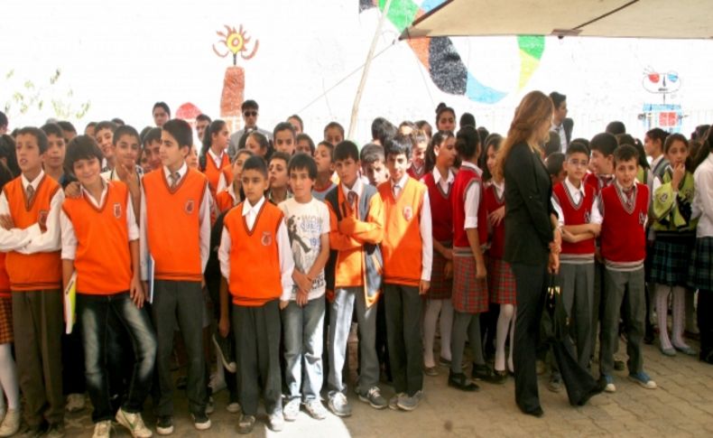 Hakkari'de yeni eğitim yılı başladı