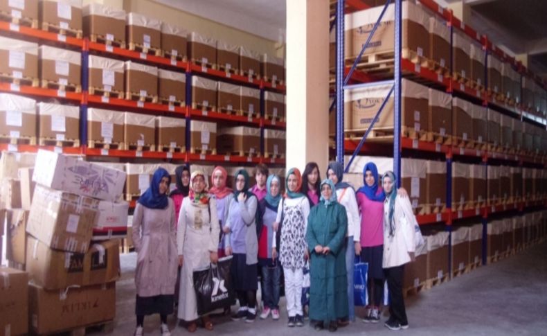 Harçlıklarıyla Afrika'da 6 katarakt hastasına umut oldular