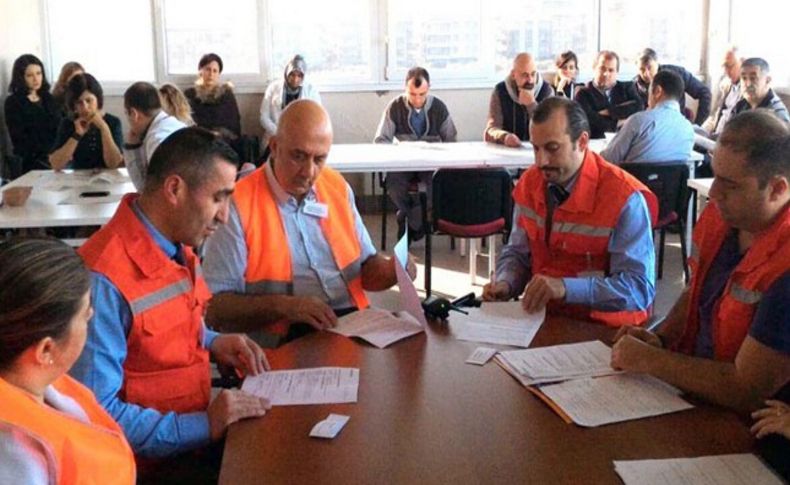 Hastanede masa başı deprem tatbikatı