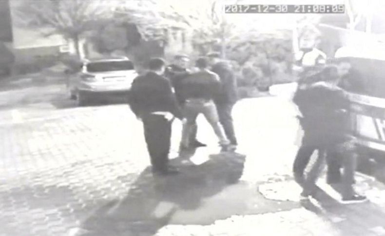 Hastanede polis dayağı