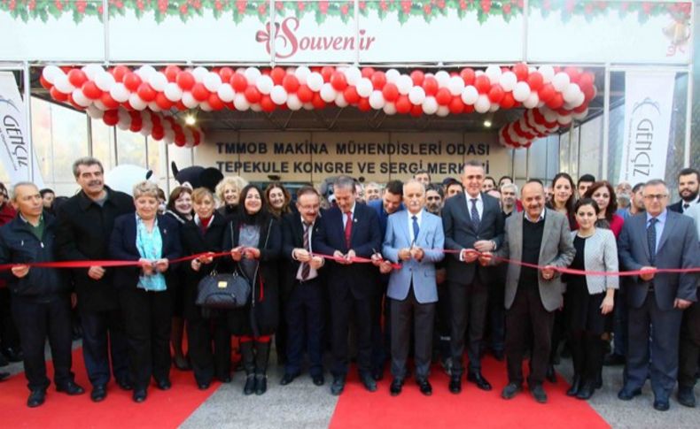 Hediyelik eşya fuarı Bayraklı'da kapılarını açtı