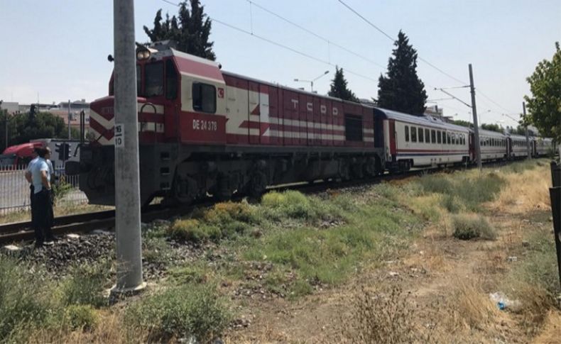 Hemzemin geçitte tren çapan bisikletli çocuk öldü