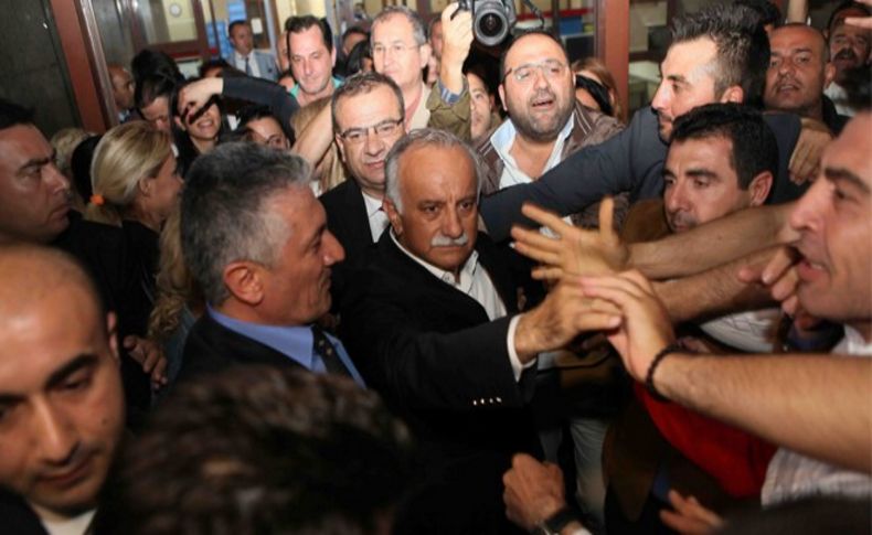Karabağ'dan mahkeme çıkışı Nazım'lı mesaj!
