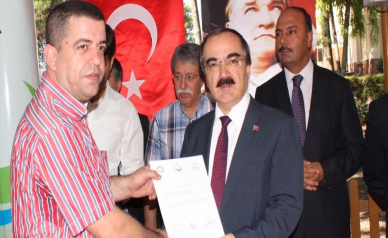 Hijyen eğitimi alan kantincilere sertifikaları verildi