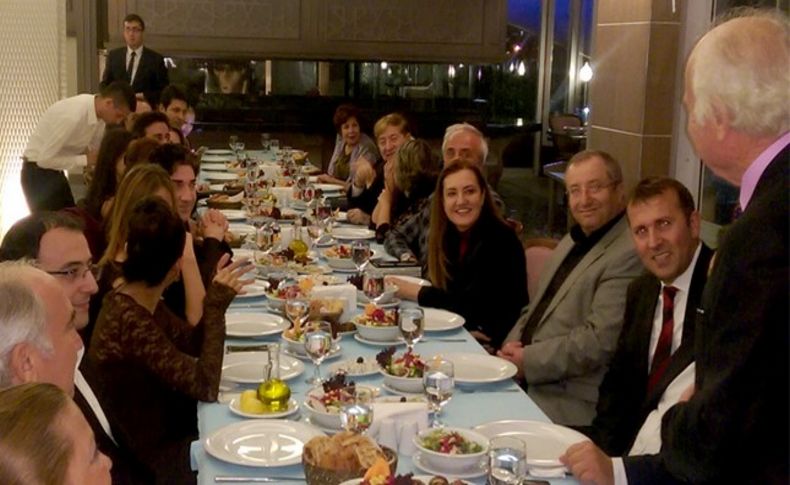 AK Partili Hotar'a Ankara dönüşü büyük sürpriz: 'Emeklilerimize müteşekkiriz'