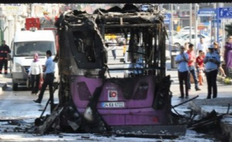 İETT otobüsünde patlama