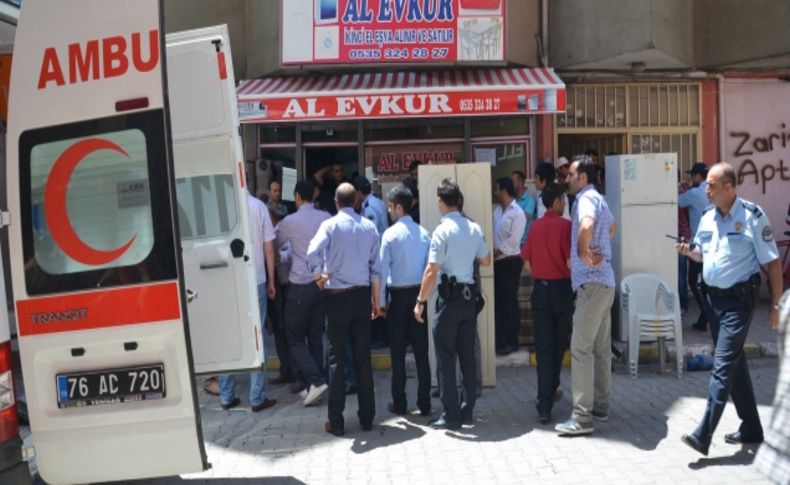 Iğdır'da kızgın eş karısıyla birlikte 2 kişiyi öldürdü