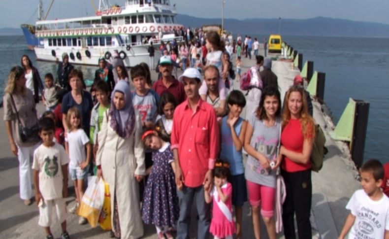 İhtiyaç sahibi öğrenciler Kimse Yok Mu ile moral depoladı