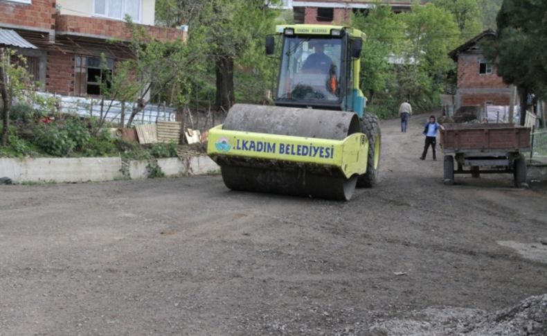 İlkadım köylerin ulaşım sorununu çözüyor