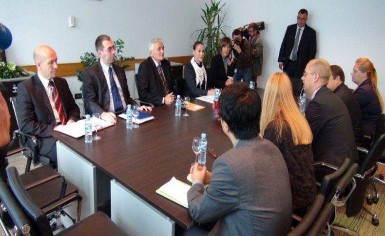 IMF temsilcileri Bosna-Hersek'te