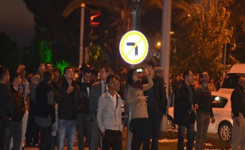 Intihar Girişiminde Bulunan Genci Emniyet Amiri Ikna Etti