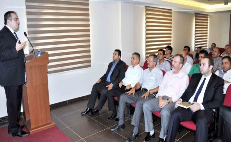 İşadamları ihracatta hedef pazarların artırılmasında yalnız hareket etmemeli