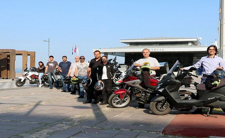 İşlerine motosikletleriyle gittiler